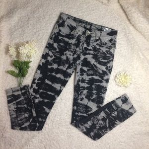 Black & grey tye dye jeans 🖤
